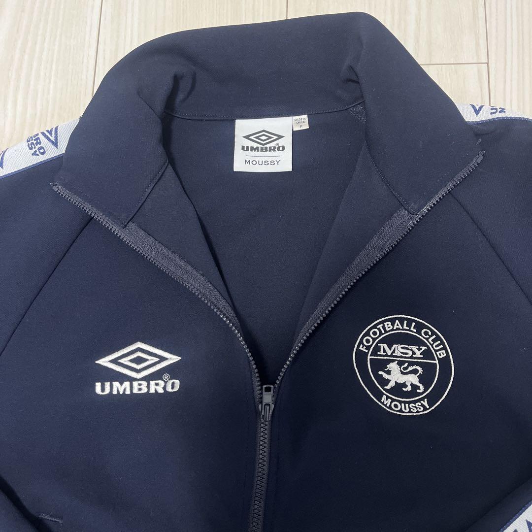 【美品】Moussy UMBRO コラボ　トラックジャケット