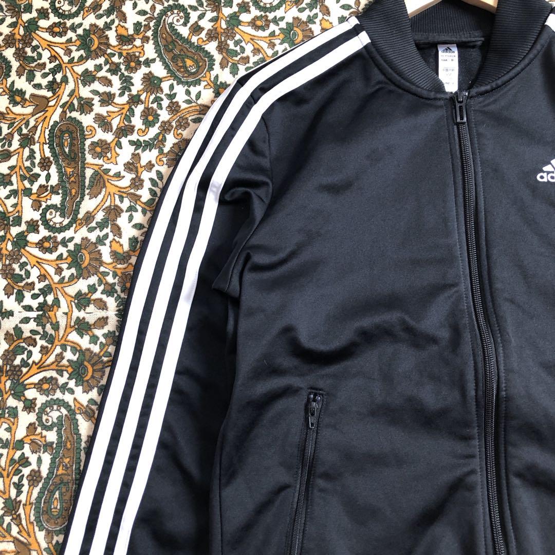 Mサイズ adidas クラシックデザイン3本ライントラックジャケット
