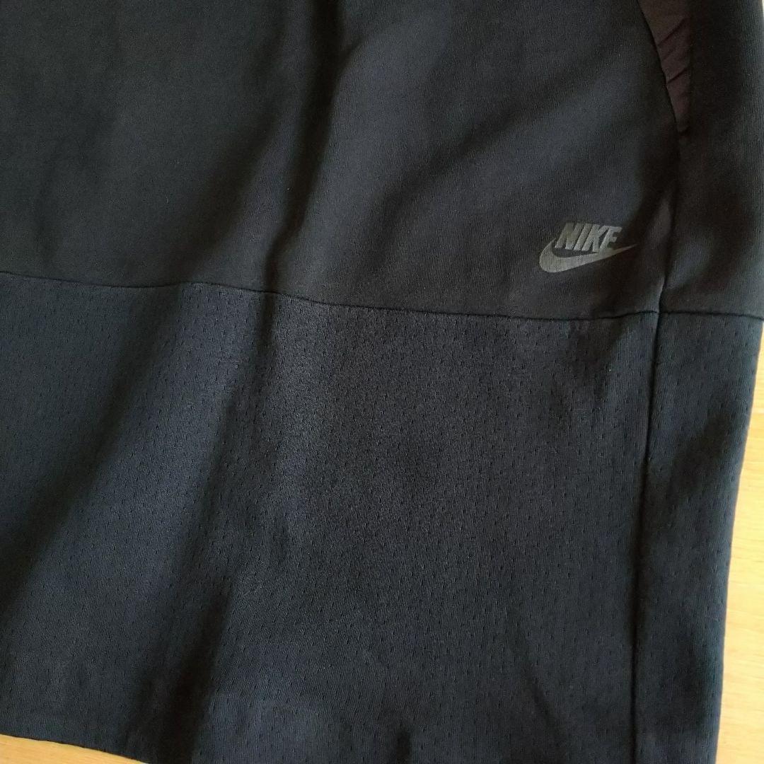 NIKE ナイキ 半端丈スカート バックスリットファスナー ブラック
