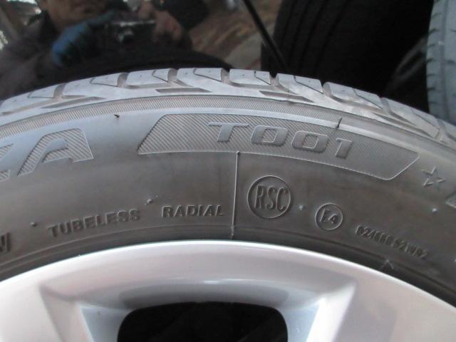 ハイエースの流用に！150中期プラド 純正アルミホイール RFTタイヤ付き