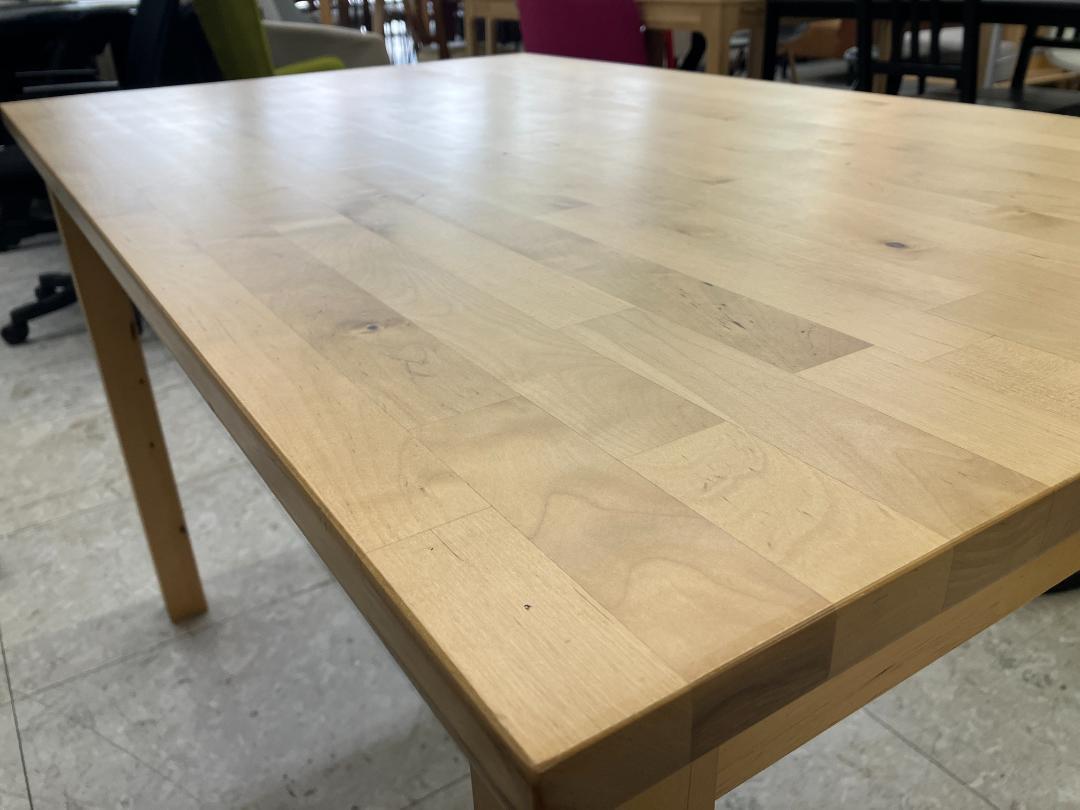 IKEA ダイニングテーブル BJORKUDDEN ブラウン