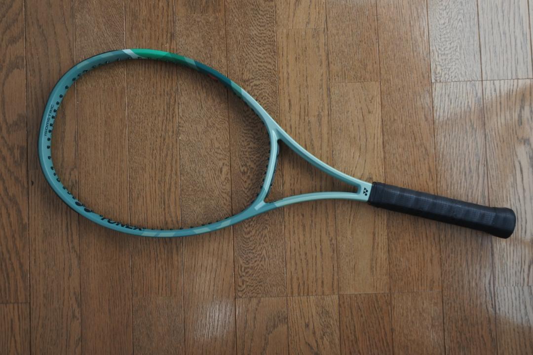 新同品　張上げサービス　YONEX パーセプト　PERCEPT100 Ｇ3