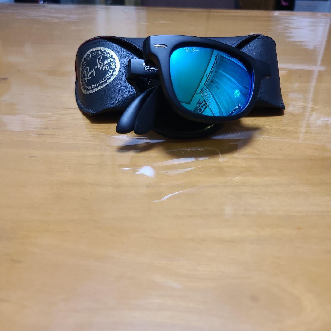 Ray-Ban ブラックフレーム グリーンレンズ サングラス