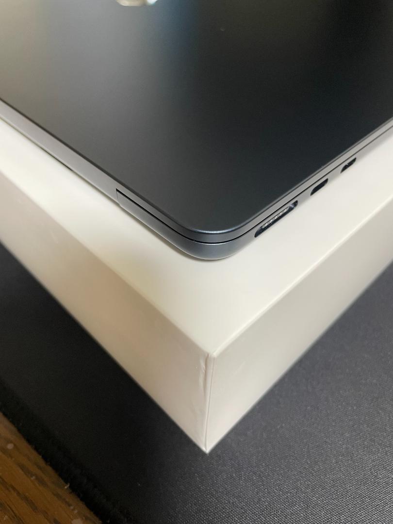 Apple MacBook Airミッドナイト　本体　M2 英語配列