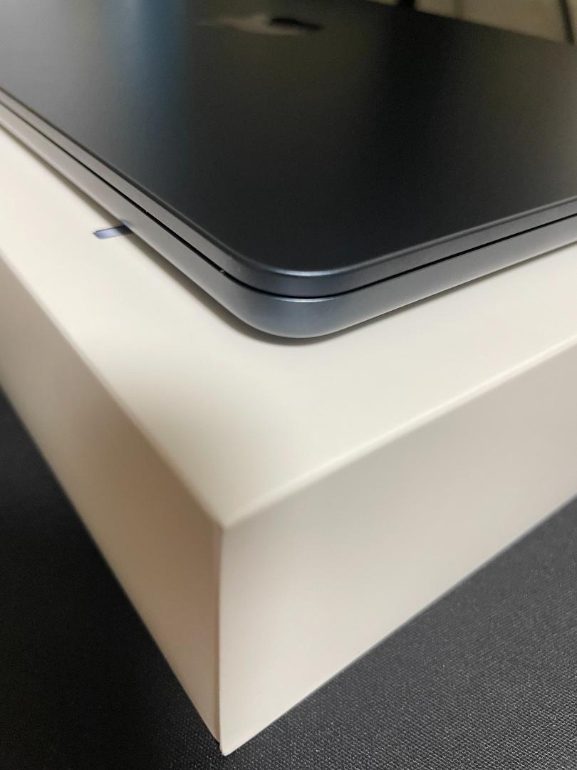 Apple MacBook Airミッドナイト　本体　M2 英語配列