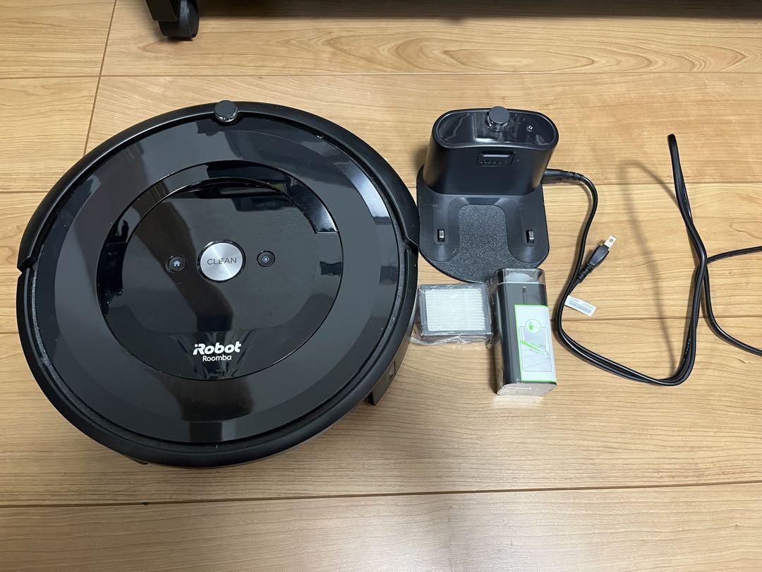 iRobot Roomba ロボット掃除機 本体と付属品