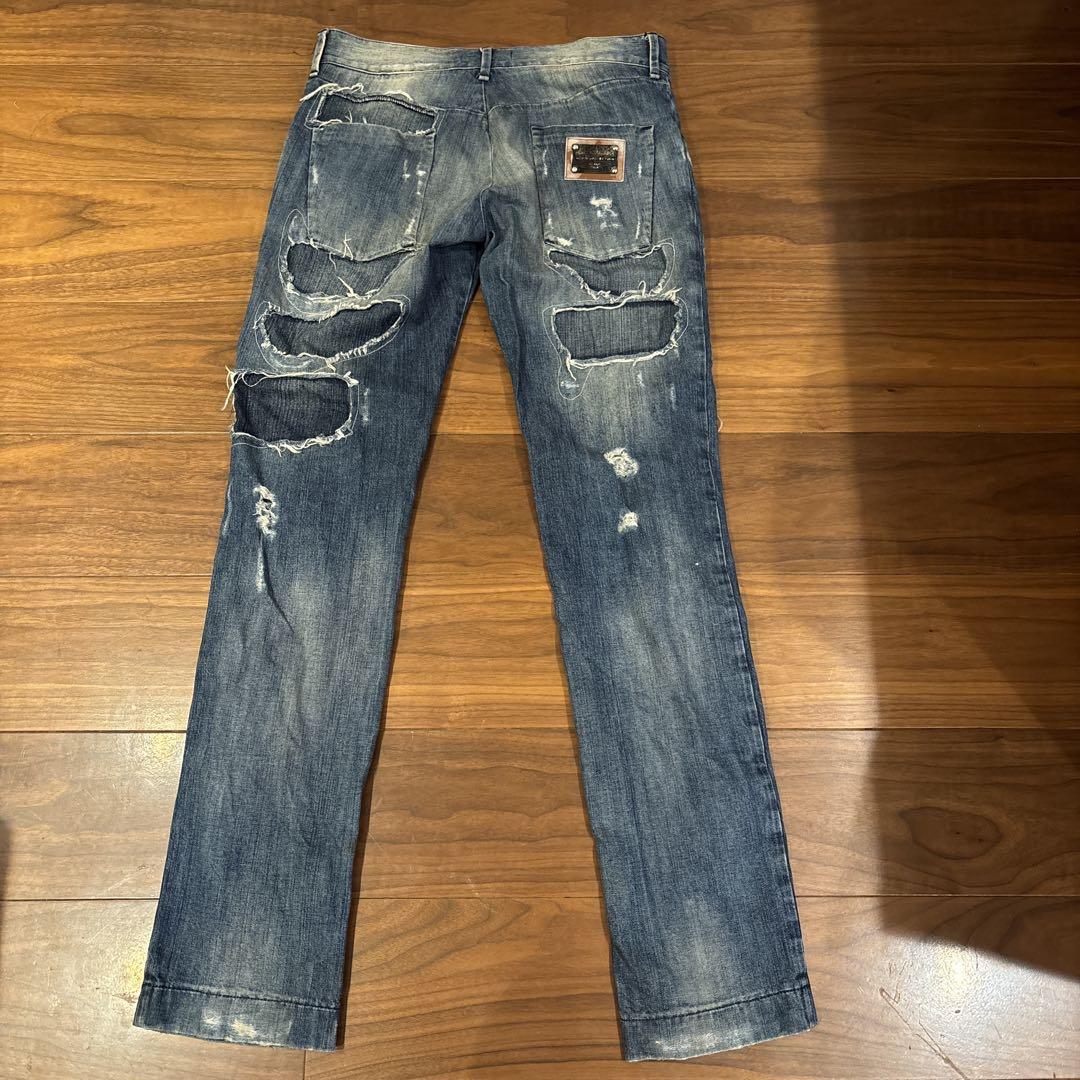 美品Dolce & Gabbana ダメージ加工デニム46ロゴsパンツ　スリム 中古・古着通販】DOLCE & GABBANA (ドルチェ＆ガッバーナ