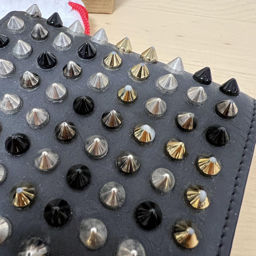 クリスチャンルブタン　財布