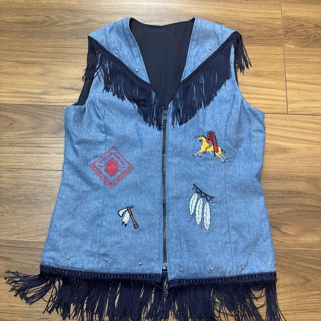 デニムブルー ベスト 刺繍 インディアン