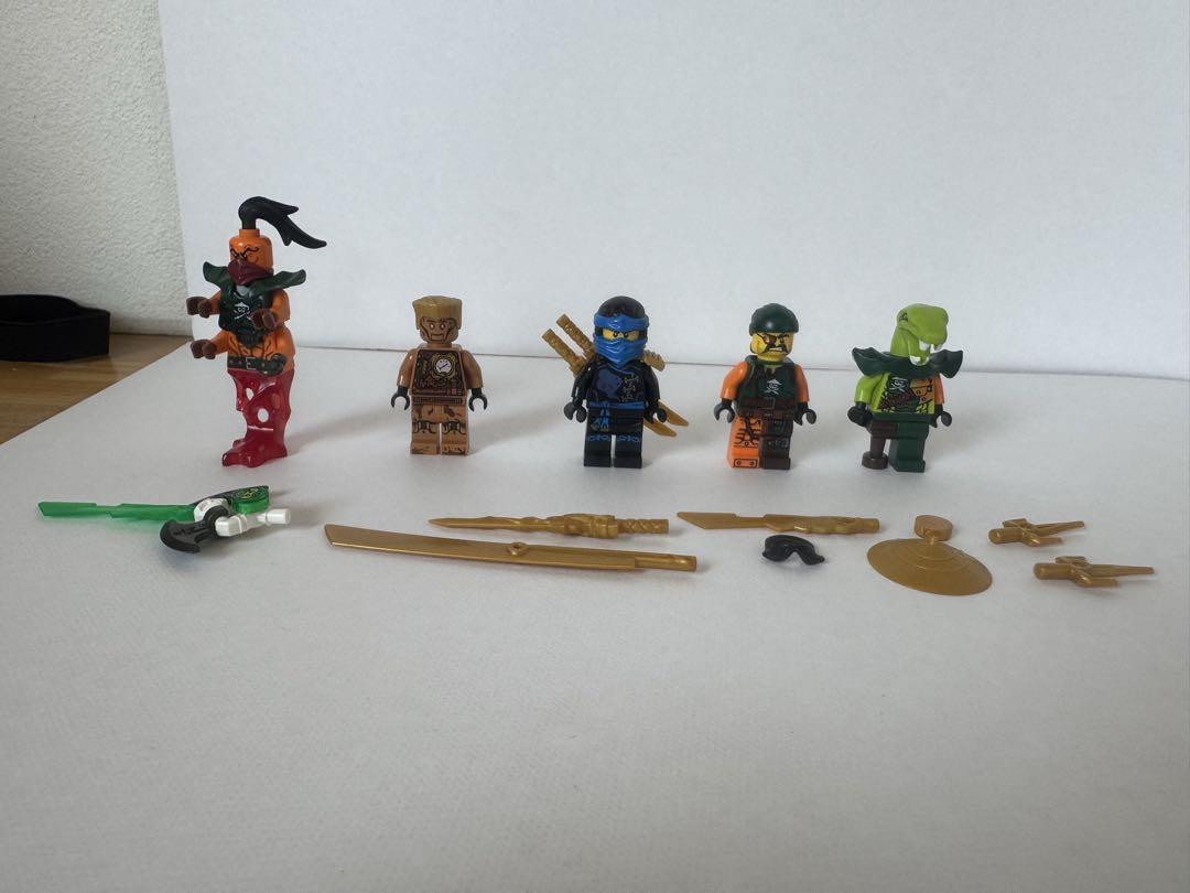 Ninjagoミニフィギュアとブロックパーツセット