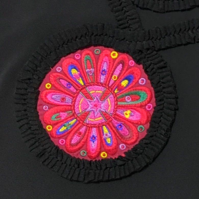 【専用】TOKUKO 1er VOL　チュニック　女性　お花　アップリケ　刺繍