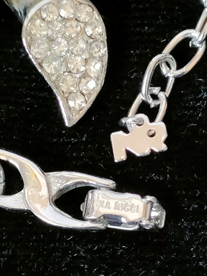 海外モデル NINA RICCI ジルコニア クロス ネックレス ブレスレット 2