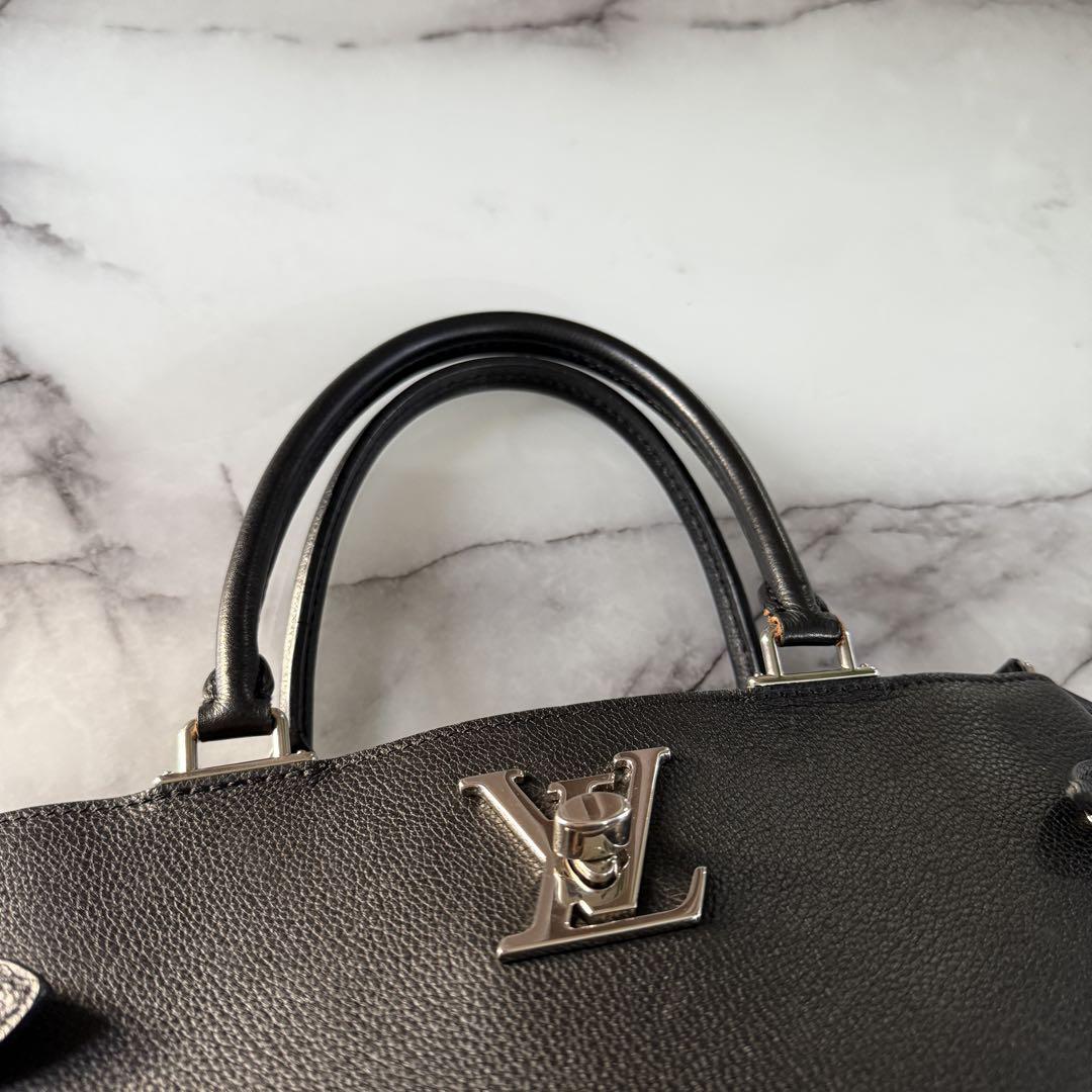 LV