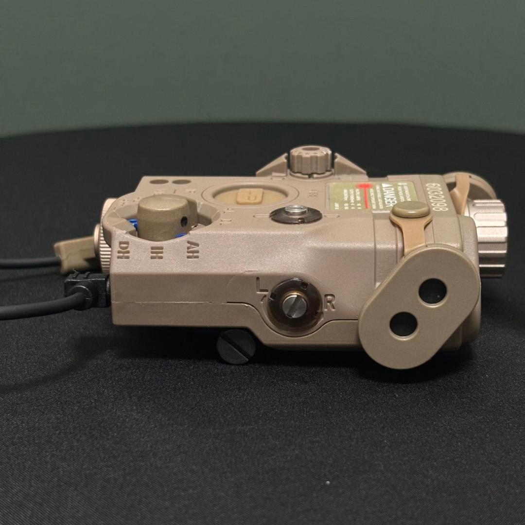 AN/PEQ-15 LA5Cタイプ フラッシュライト レッド