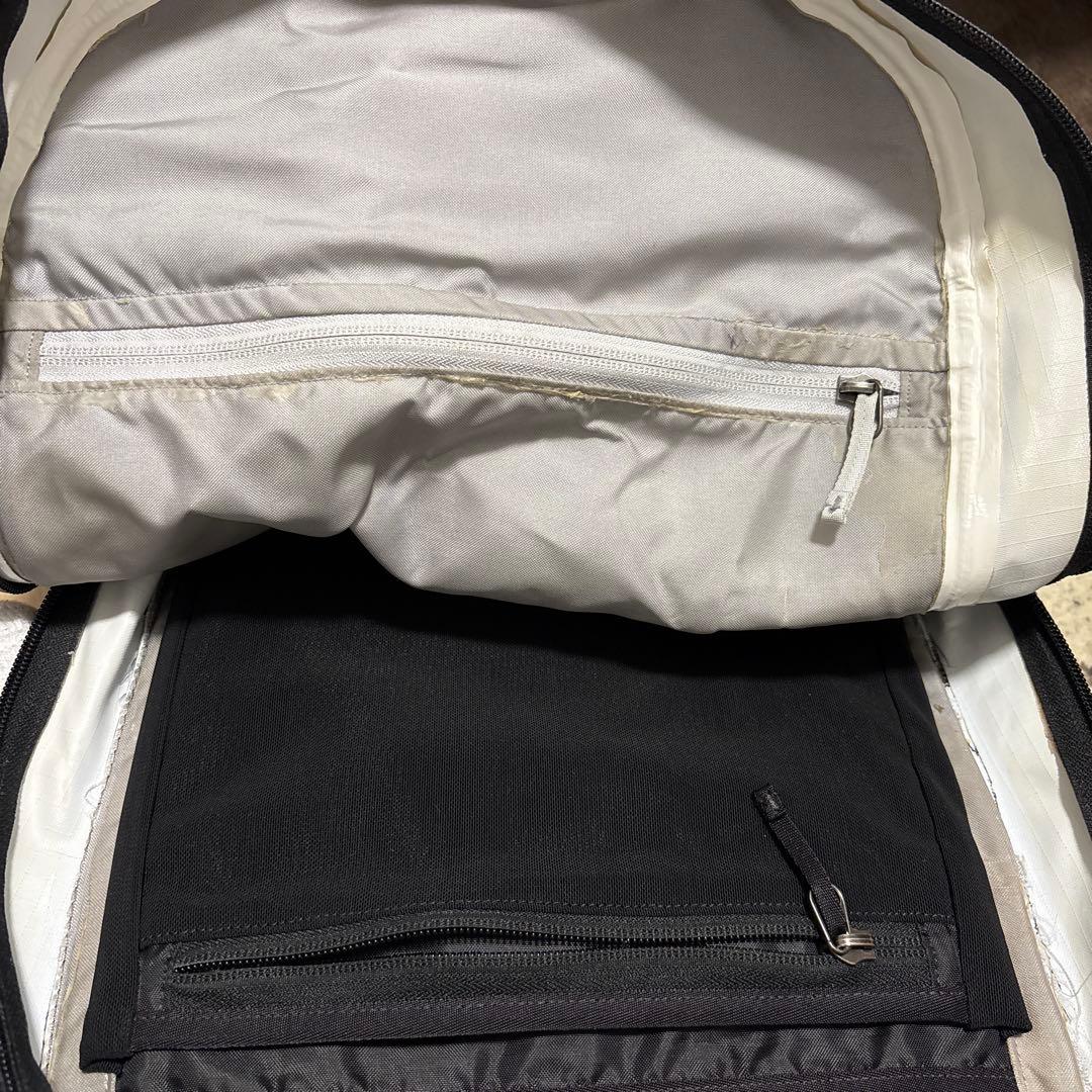 アークテリクス グランヴィル16 Black 旧モデル 廃盤品 アークテリクス グランヴィル16 Black 旧モデル 廃盤品