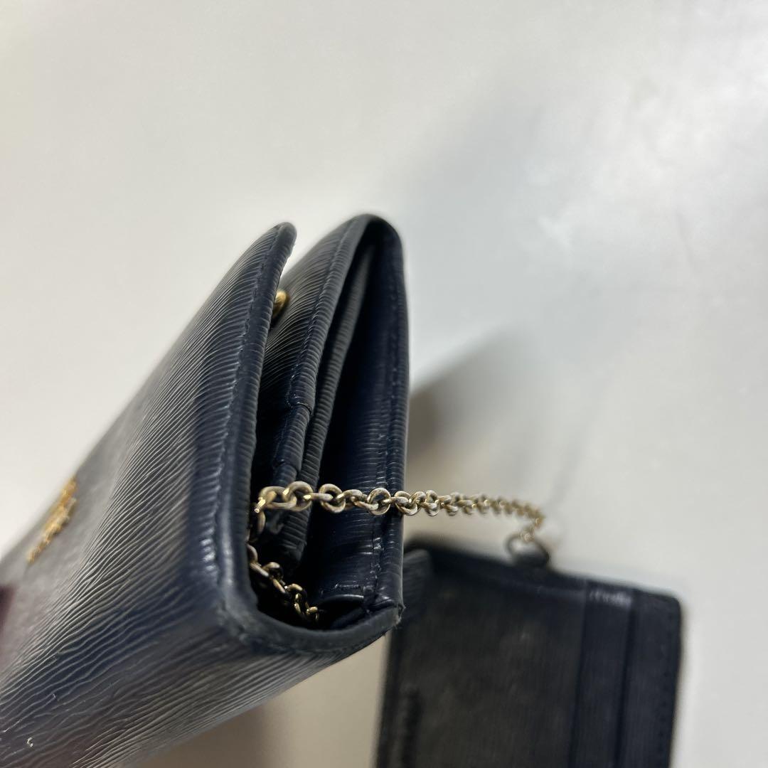 ネイビー PRADA 長財布