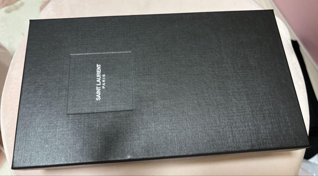 YSL サンローラン 長財布 ピンク フルジップウォレット