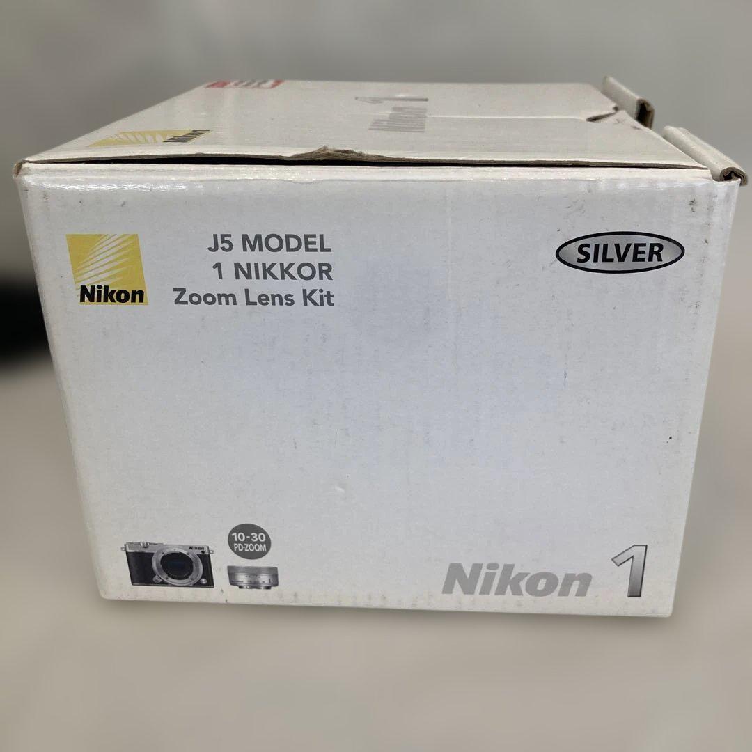 Nikon 1 J5 ミラーレス一眼