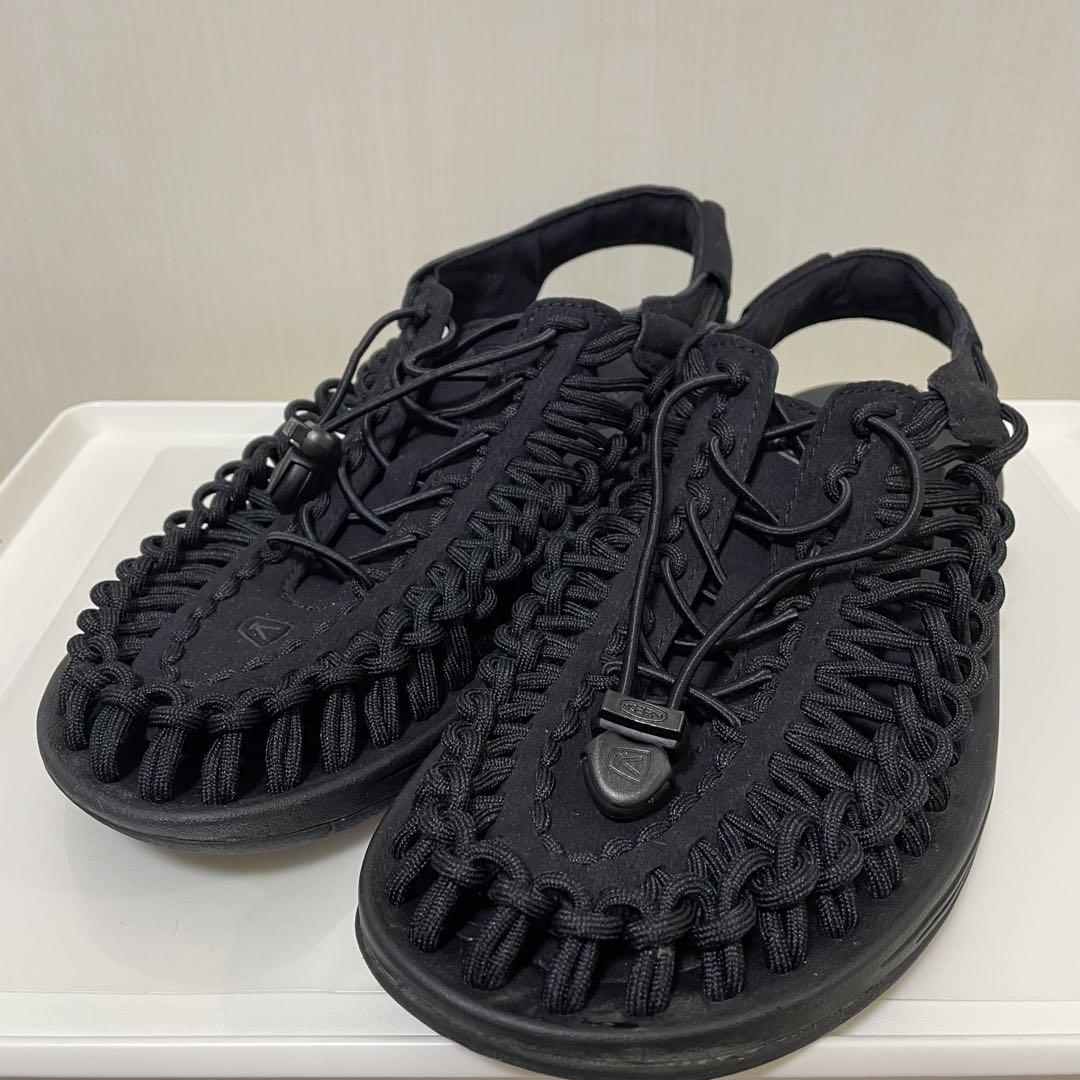KEEN キーン UNEEK ユニーク サンダル 25cm ブラック メンズ