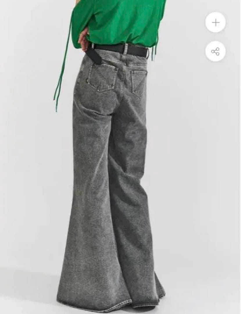 パンツ PAMEO POSE Chameleon Flare Pants PAMEO POSE（パメオポーズ）の「Chameleon Flare Pants（その他