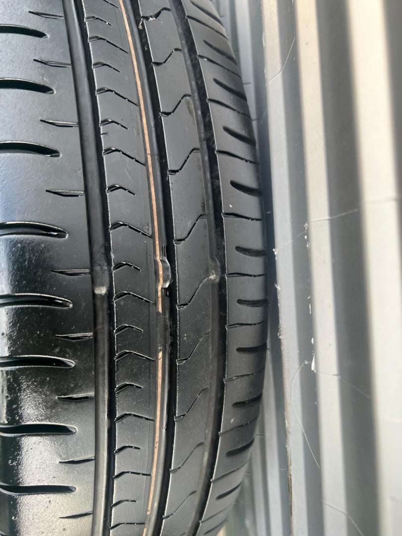 ゼファー14インチホイール14x4.5、2023年モデル155/65/14タイヤ