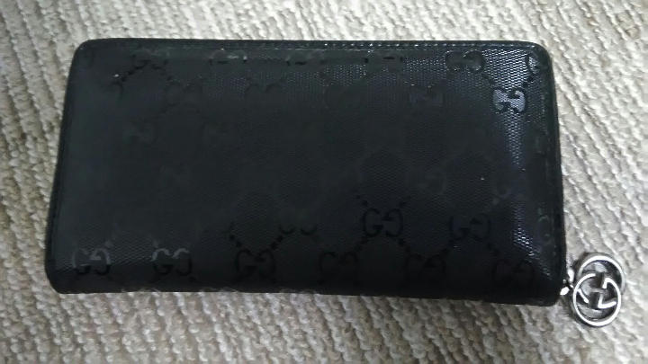 GUCCI長財布