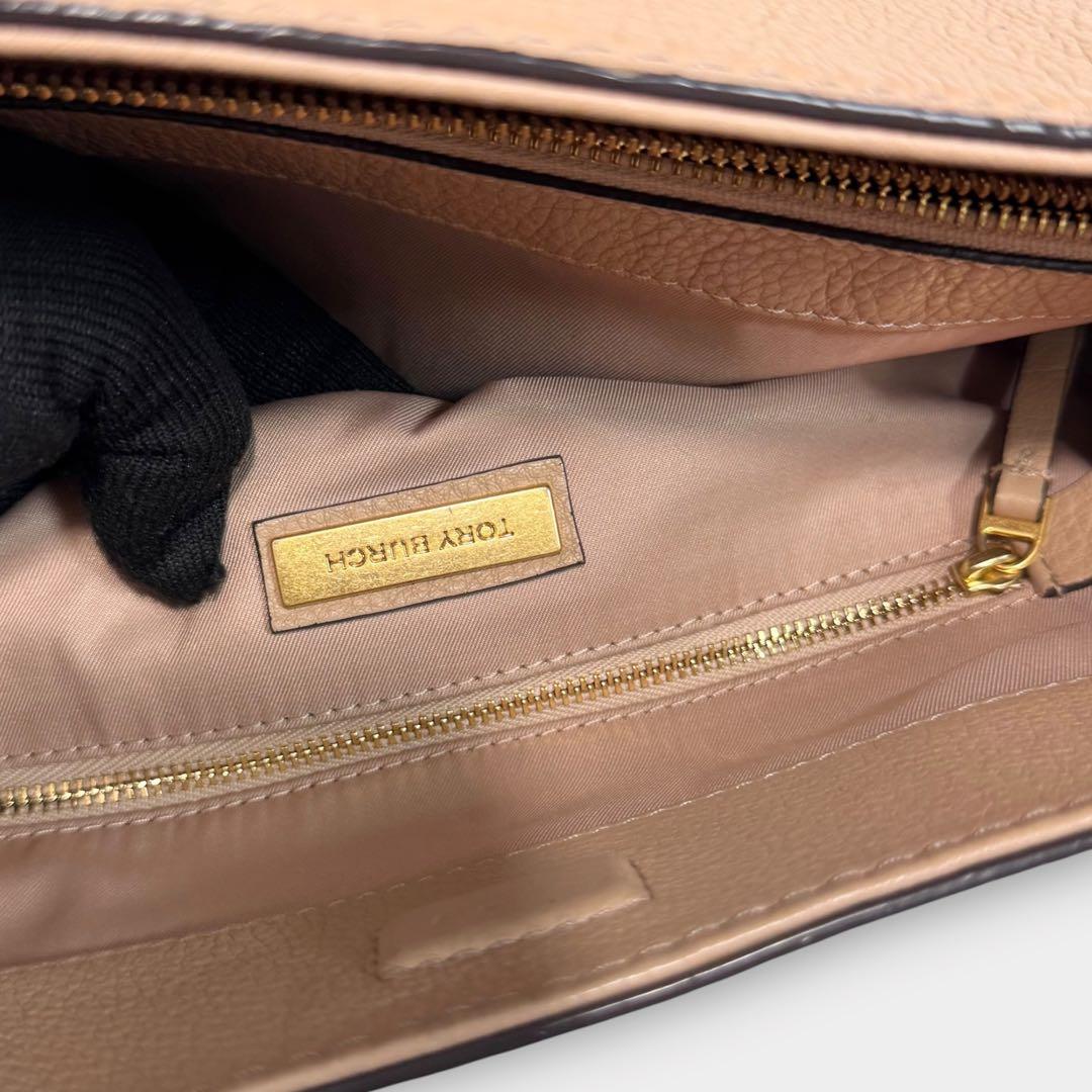 美品✨トリーバーチ　トートバッグ　チェーン　タッセル　ベージュ系　肩がけ　A4