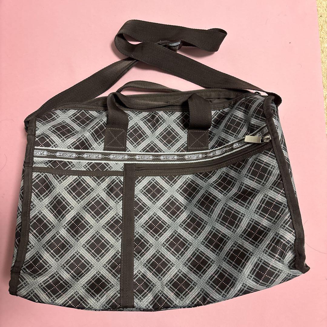 チェック柄 ボストンバッグ 中型 BURBERRY チェック柄 ボストンバッグ 中型