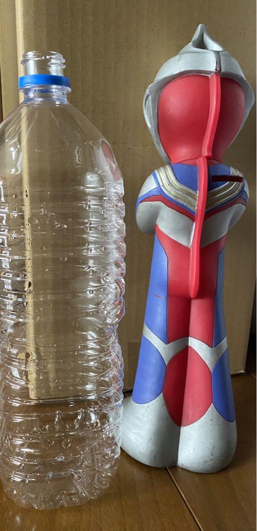ウルトラマンティガ　貯金箱