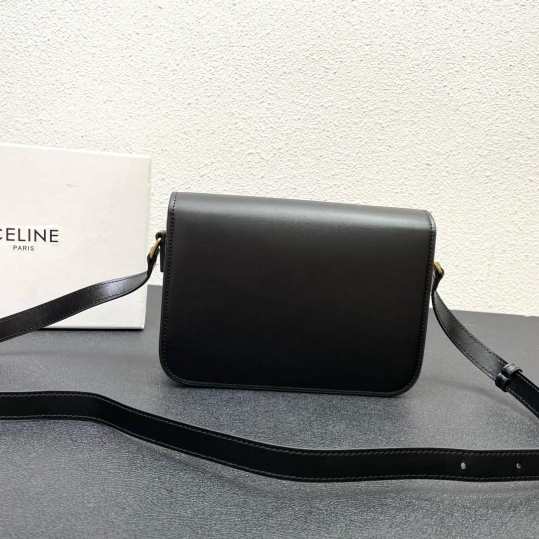 CELINE ブラックレザー ショルダーバッグ - メルカリ