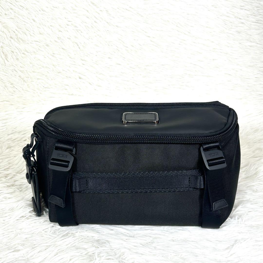 【美品】TUMI Alpha Bravo 「プラトーン」ボディバッグ　現行品