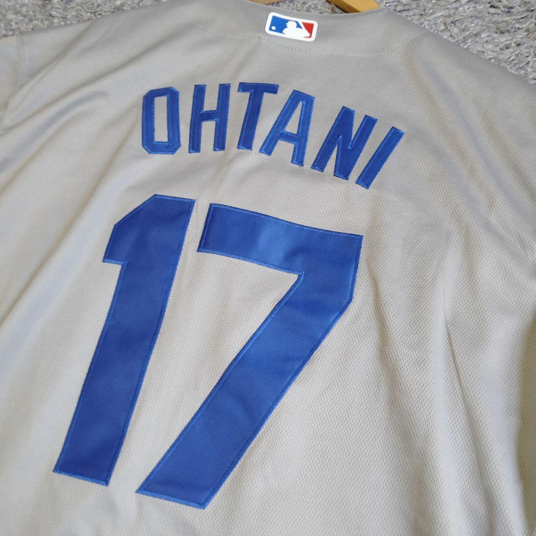新到着 未使用】ドジャース 大谷翔平 G グレー ビジター ユニホーム 応援グッズ