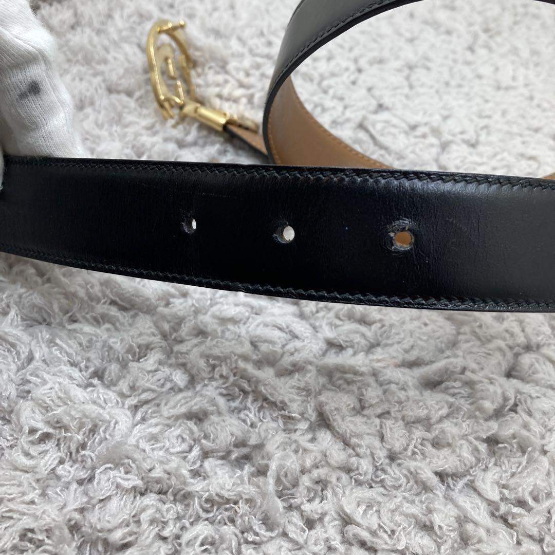 美品❣️GUCCI ❣️グッチブラックレザー GGロゴベルトバックル