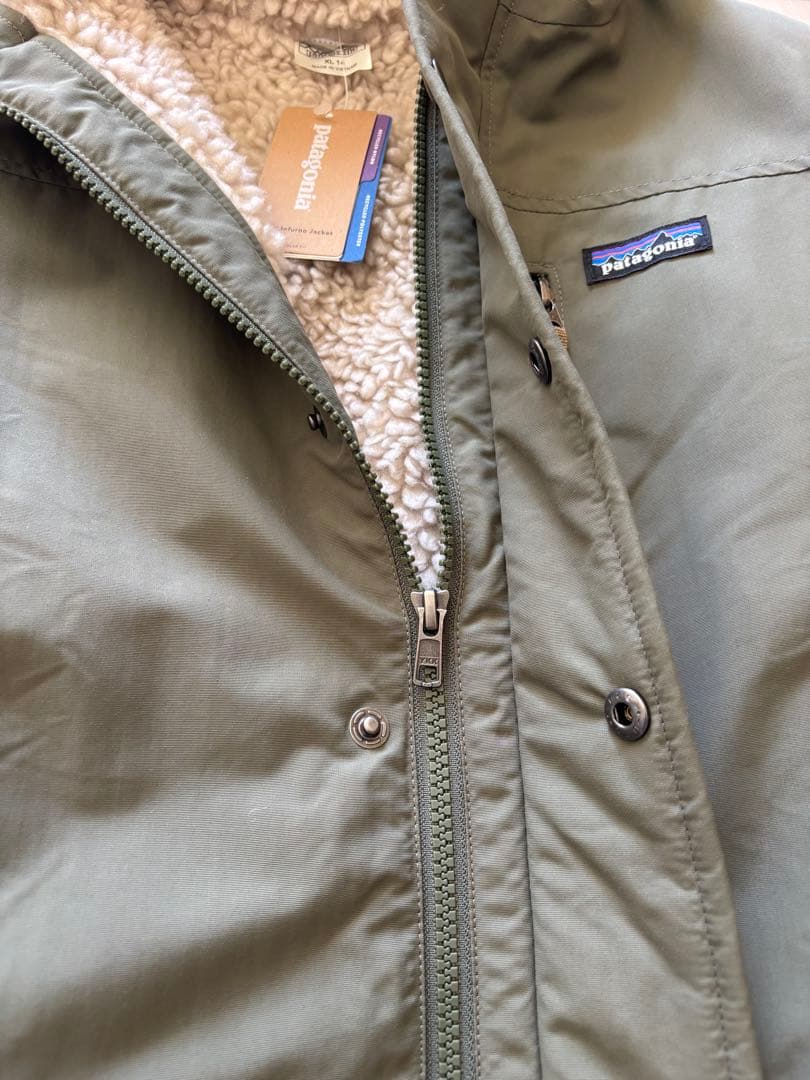 新品未使用Patagonia パタゴニア インファーノ ジャケット ボアアウター 新品未使用Patagonia パタゴニア インファーノ ジャケット ボアアウター