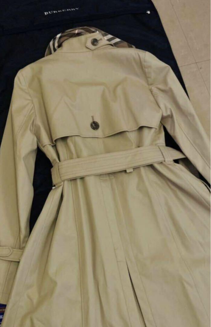 新品　タグ付 　BURBERRY　バーバリー　ブルーレーベル　コート