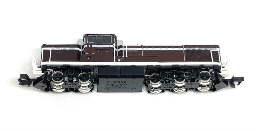 TOMIX DE10形1705号機・茶色
