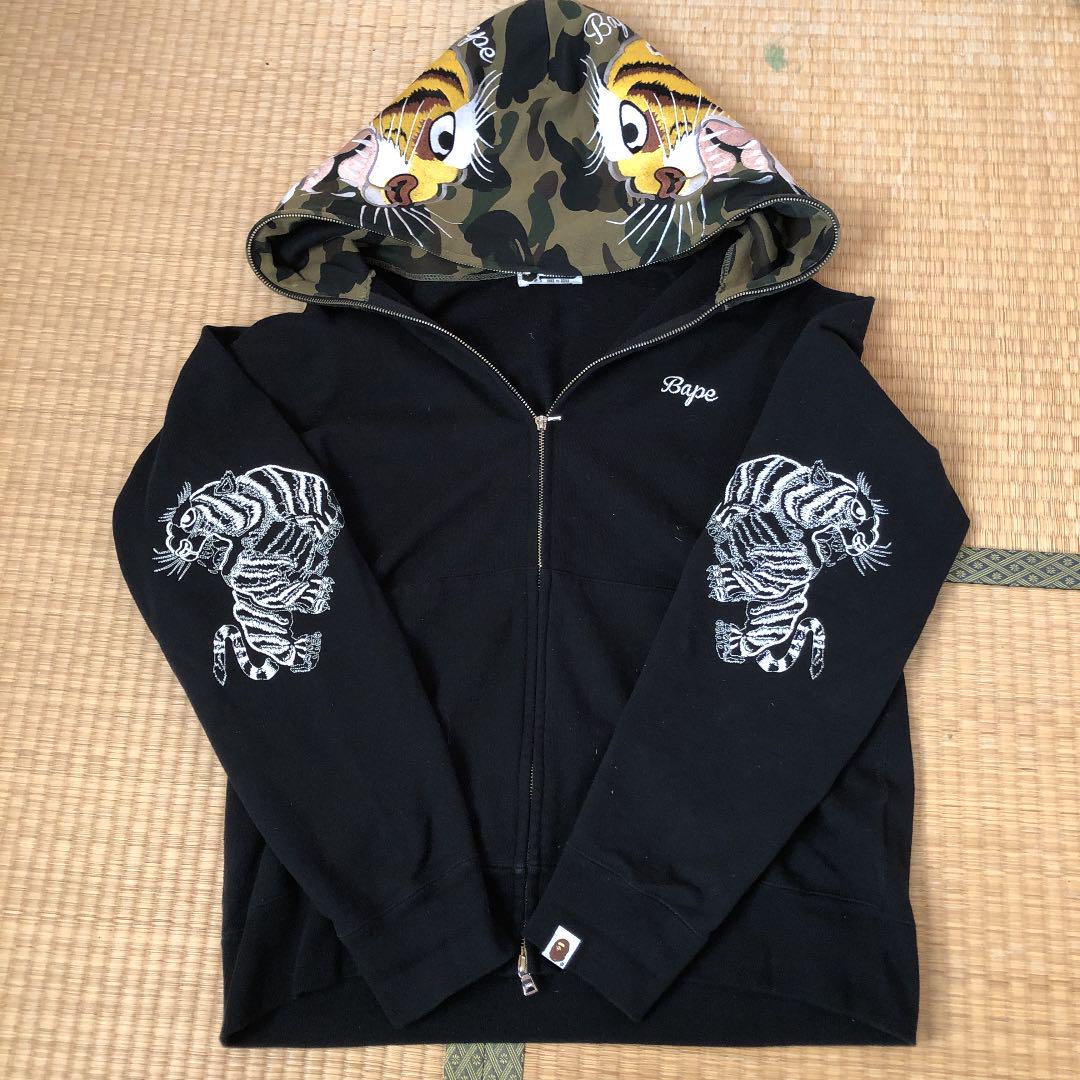 bape エイプ タイガーパーカー 年末年始セール タイガーパーカー エイプ bape パーカー