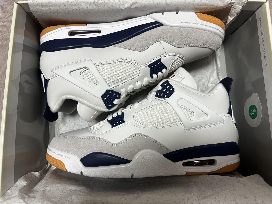 Nike SB Air Jordan 4 