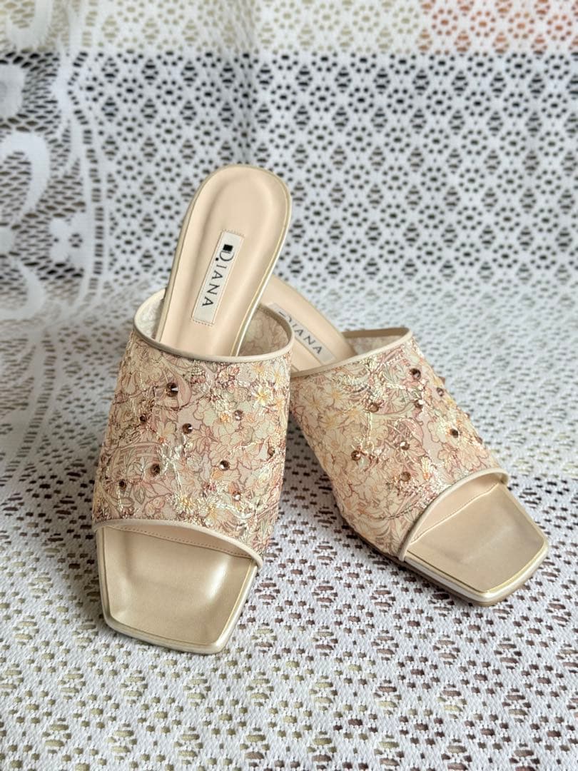 DIANAダイアナ 絵画シリーズミュール (Pベージュメッシュ）L24〜24.5