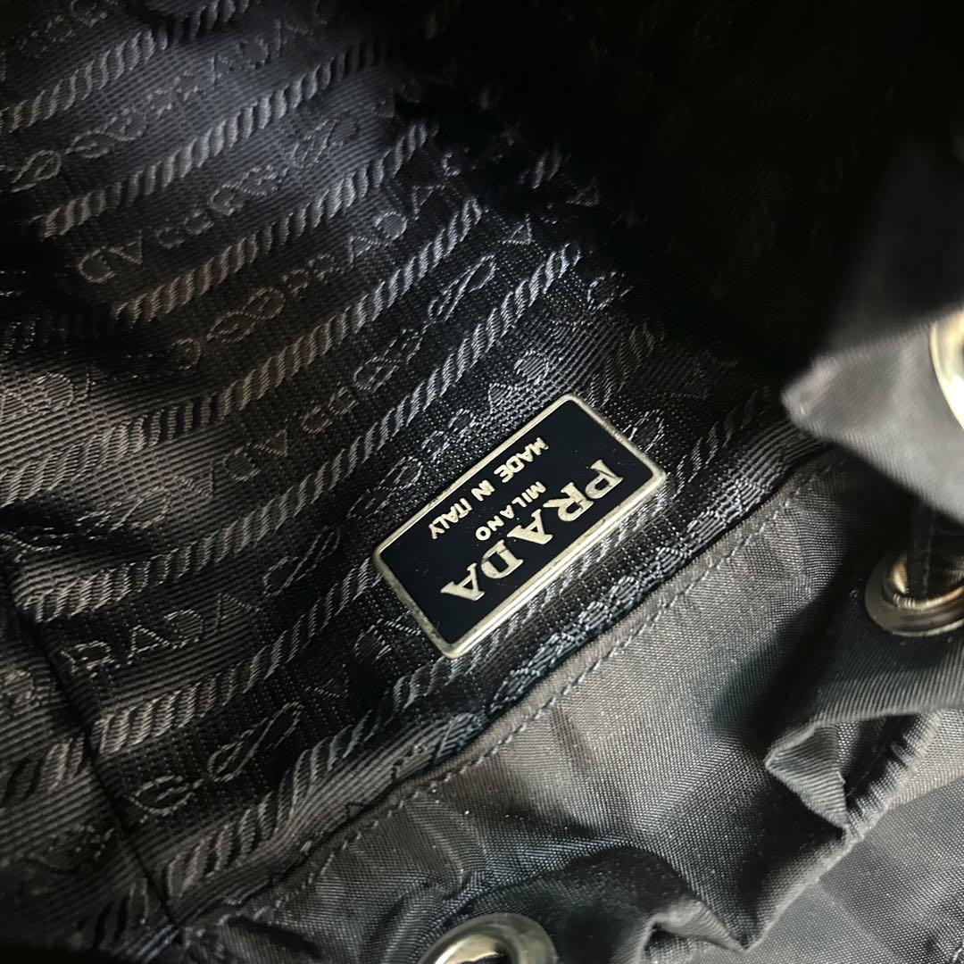 美品　PRADA プラダ　ミニリュック　ネイビー　ナイロン　レザー　バックパック
