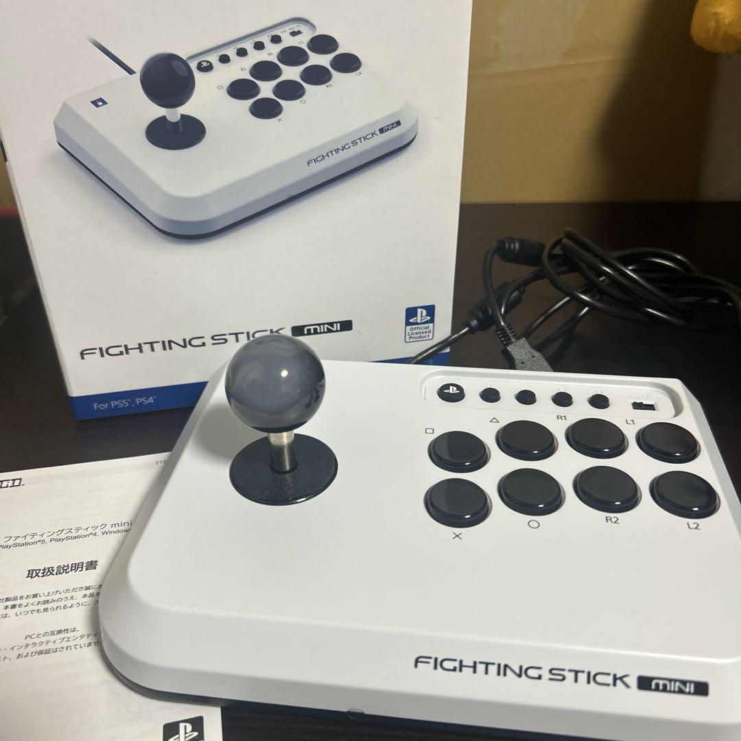 ホリ Fightingstick mini