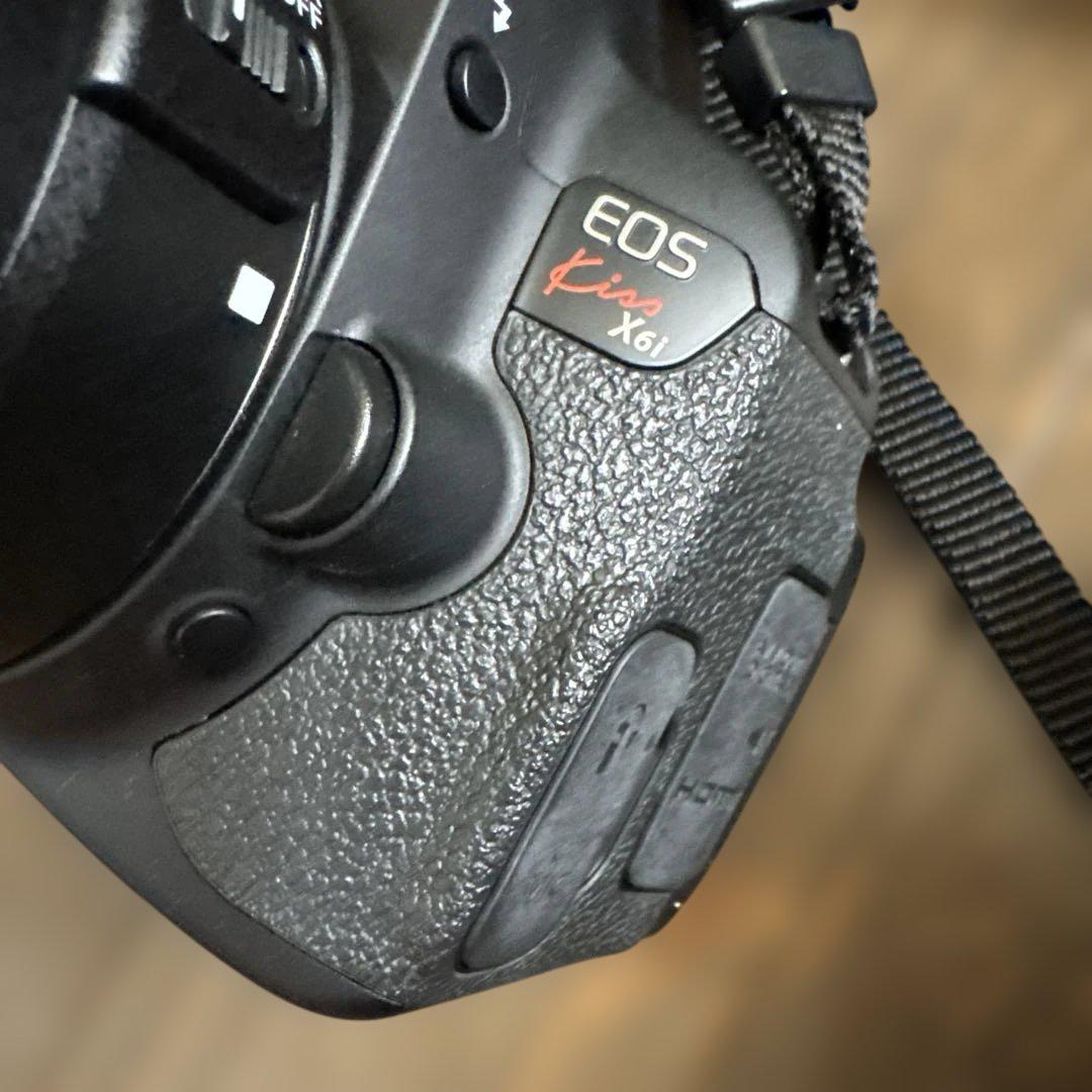 デジタルカメラ Canon EOS Kiss X6i
