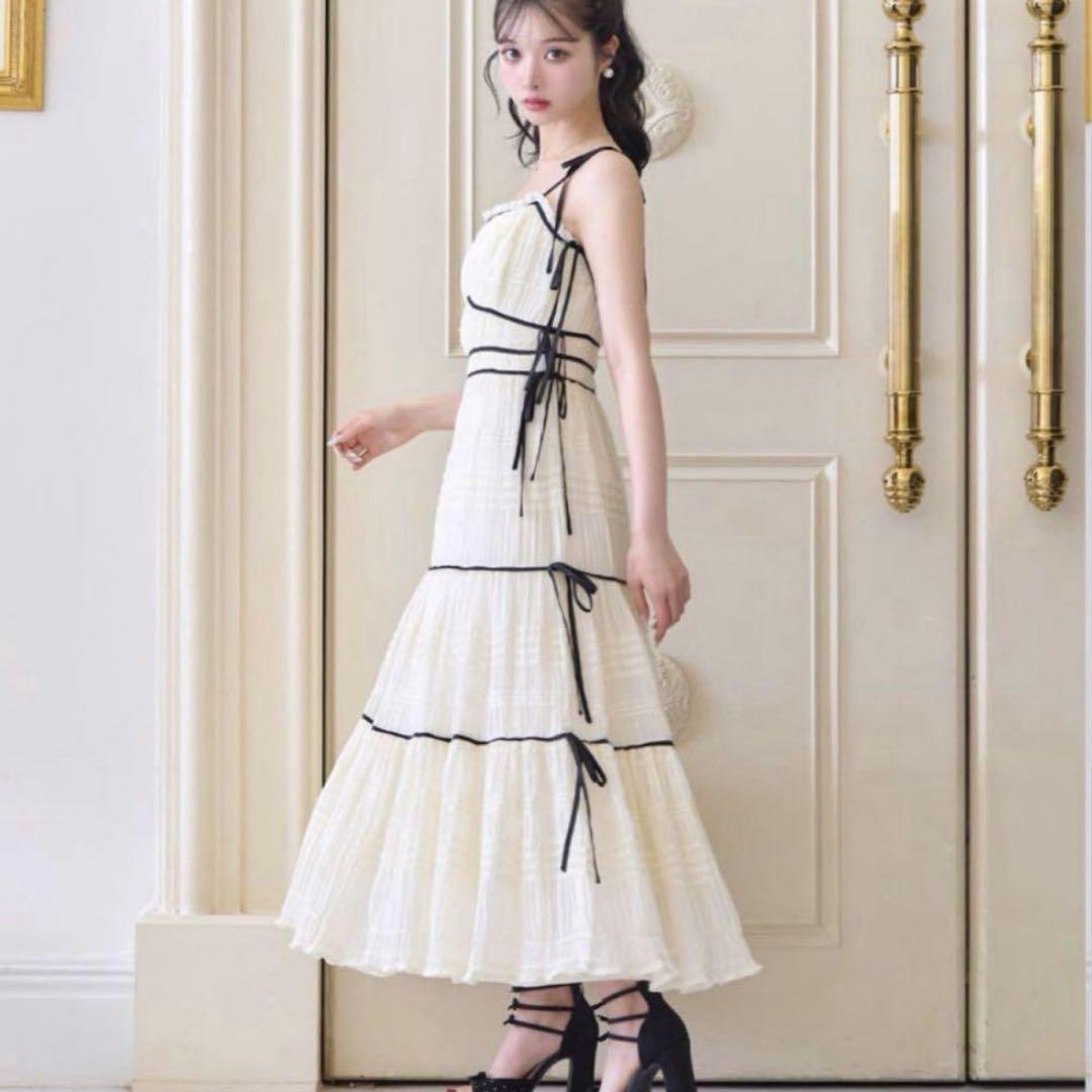 Mmeeme エムミーエメ　ワンピース　ロング　サイドリボン M me eme／Ribbon gathered flare long onepiece (eme10350