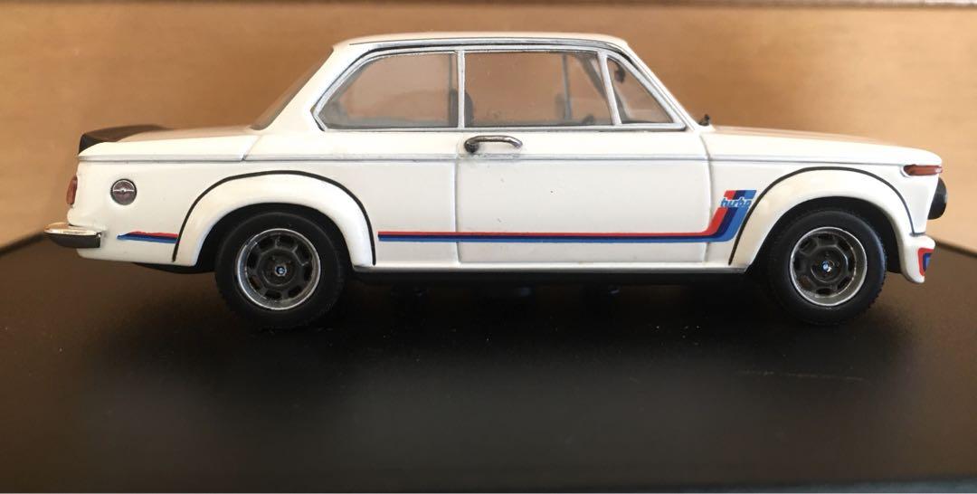 1/43 BMW 2002 ターボ (ディラー品)