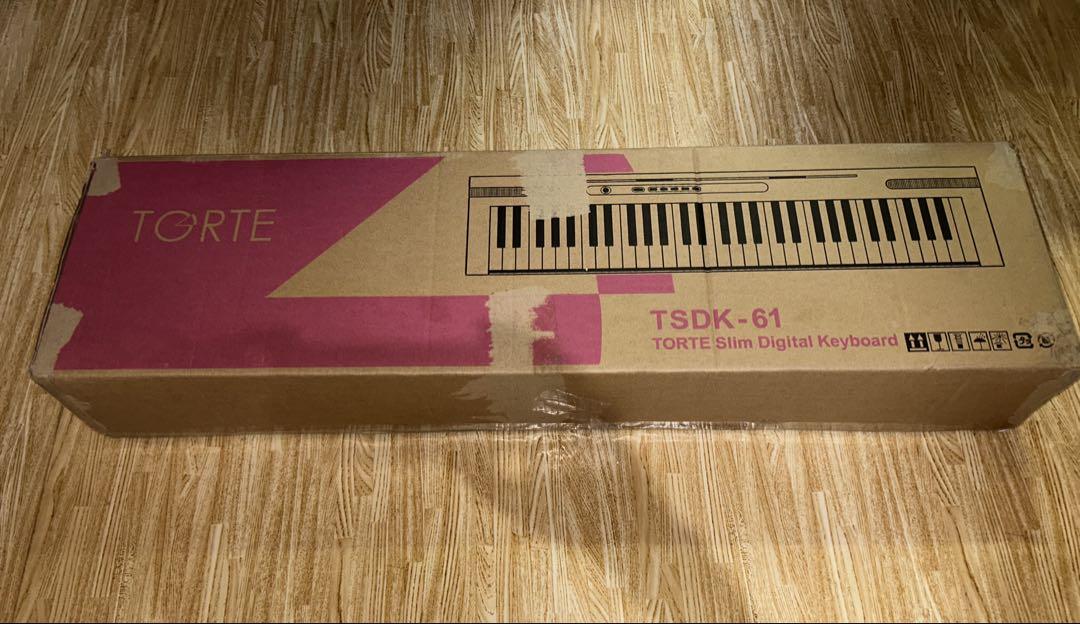 【美品】TORTE 電子キーボード 電子ピアノ　TSDK-61