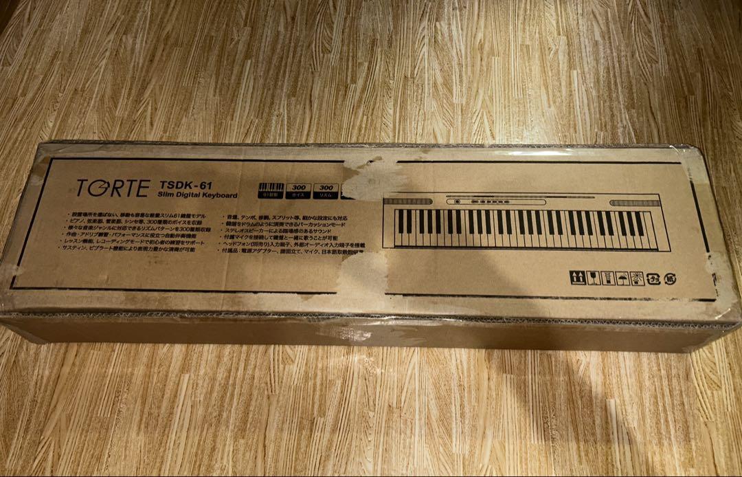 【美品】TORTE 電子キーボード 電子ピアノ　TSDK-61