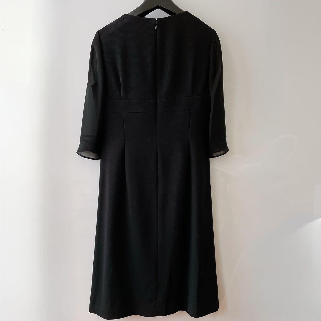 東京イギン　高級礼服11号(お値下げ) 東京イギン 高級礼服喪服 ブラックフォーマルワンピース 11号