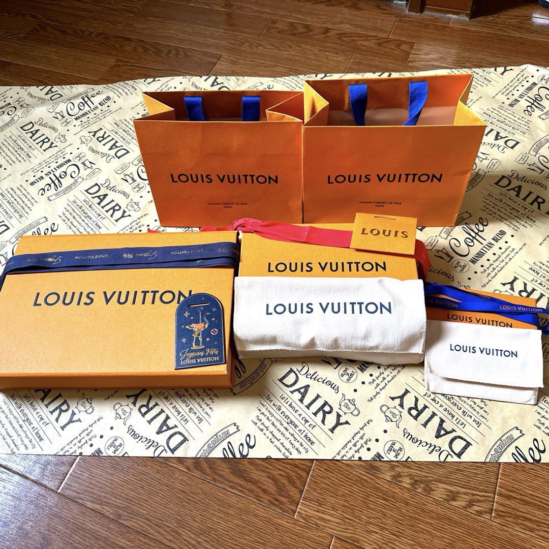 LV 2024 限定クリスマス ショッパー&BOX＋LVショッパー&BOX×2