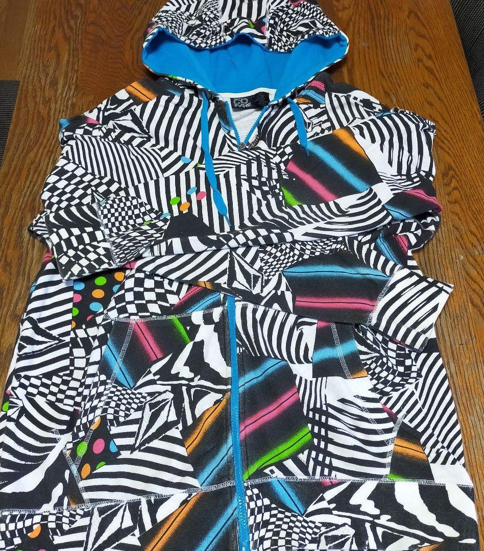 Volcom スノーボードパーカー