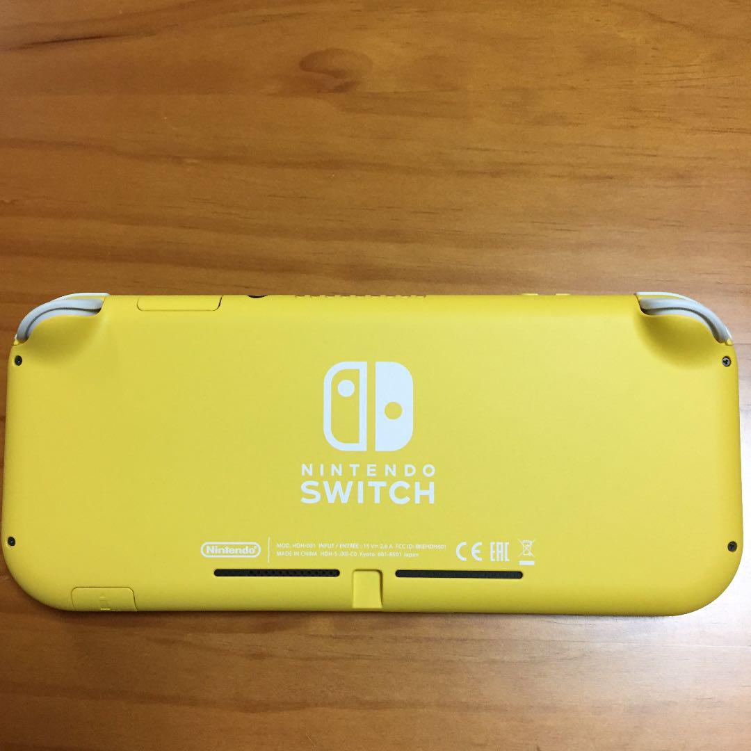 ニンテンドースイッチライト Nintendo Switch Lite イエロー
